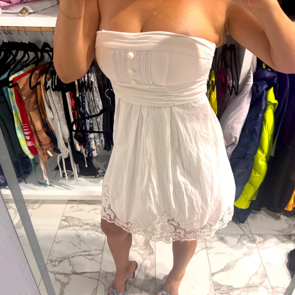 Strapless White Dress With Lace Trim Size 7 Junior Or Small Adult